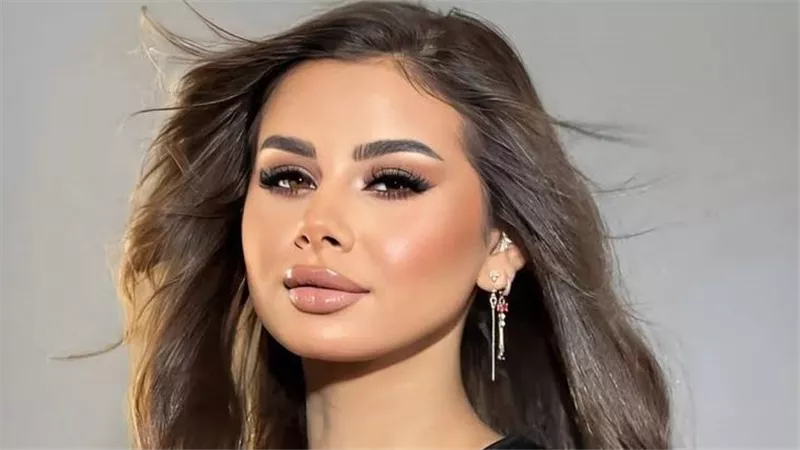 بعد سرقتها.. منة عرفة تتصدر تريند جوجل إليكم أبرز أزماتها