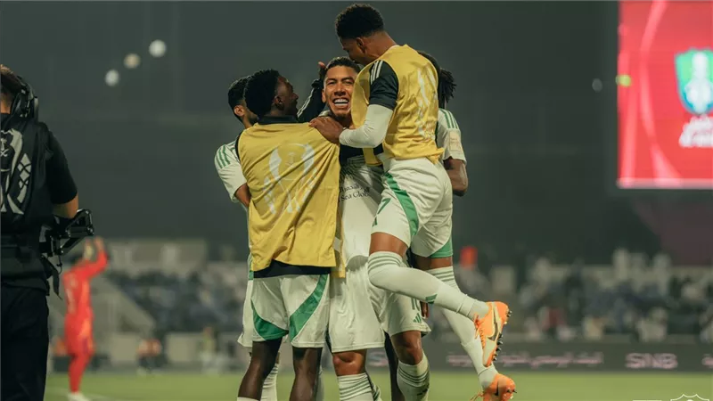 ميعاد مباراة الأهلي والعروبة في الدوري السعودي والقناة الناقلة