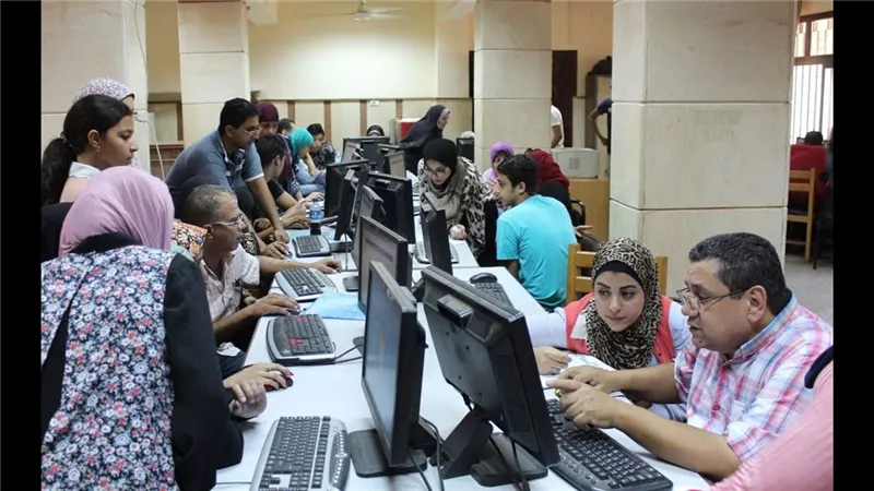 لطلاب الثانوية العامة.. تفاصيل كليات المرحلة الثالثة أدبي 2024 المتاحة الآن 
