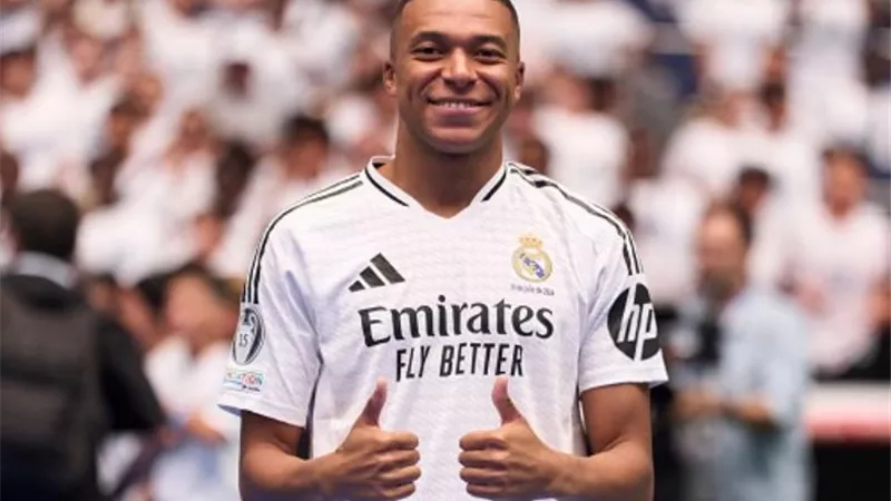 المشاركة الأولى.. مبابي يقود هجوم ريال مدريد ضد بلد الوليد في الدوري الإسباني