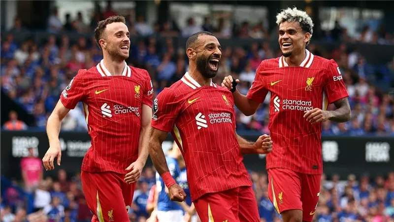 ترتيب الدوري الإنجليزي 2024-2025 بعد ثنائية ليفربول اليوم