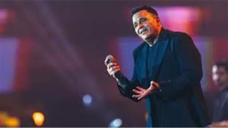 بعد كفالة 10 ألاف جنيه.. أزمات وخلافات في حياة محمد فؤاد