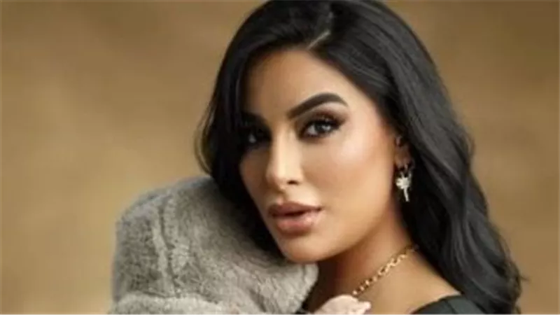«أرجوكم ساعدوني».. جوري بكر تعثر على طفلة رضيعة وتضعها في دار رعاية