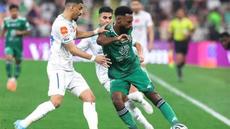التشكيل الرسمي لمباراة الفتح وأهلي جدة في الدوري السعودي 