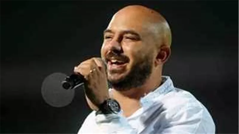 محمود العسيلي يحقق نصف مليون مشاهدة بأغنيته الجديدة 