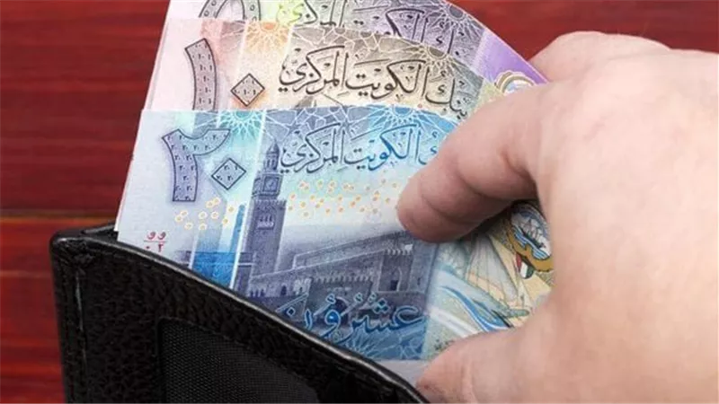 سعر الدينار الكويتي اليوم الجمعة 30-8-2024 في البنوك المصرية