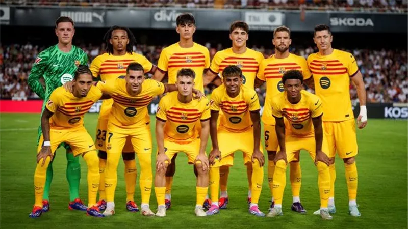 قائمة برشلونة لمواجهة بلد الوليد في الدوري الإسباني اليوم