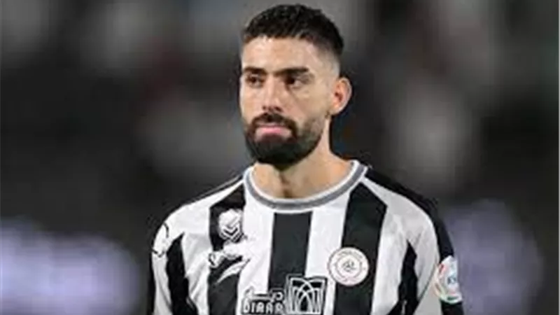 تحرك قانوني من الشباب وتحذير لنادي اتحاد جدة من التفاوض مع كاراسكو