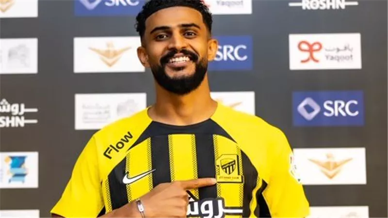 رسميا.. اتجاد جدة يعلن التعاقد مع العمري قادما من النصر