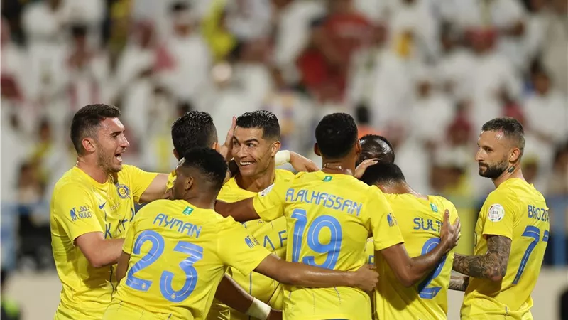 بطلب من كريستيانو رونالدو.. النصر السعودي يضغط لضم نجم فرنسا 