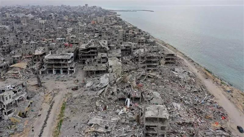 وزير الخارجية الأردني: نرفض اعتبار غزة كيانًا منفصلًا عن الضفة الغربية