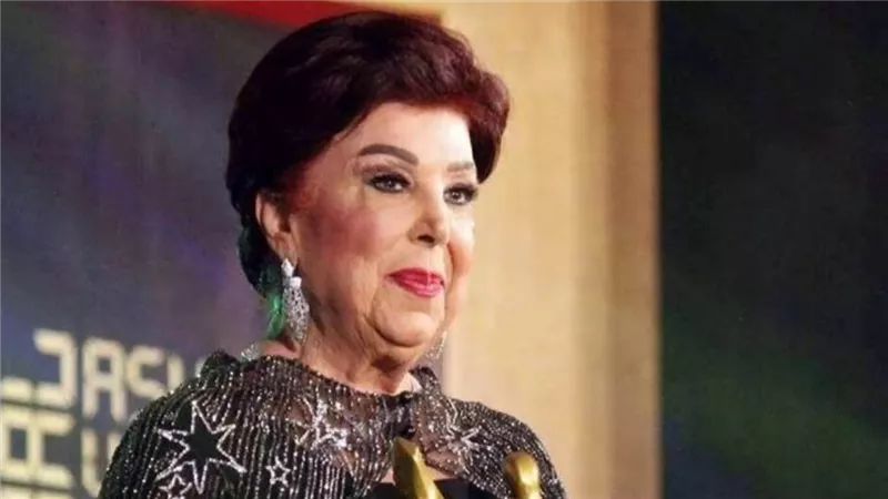 السيسي وصفها بالـ شيك.. أسرار رجاء الجداوي في عالم الأناقة والفن