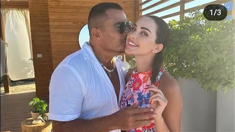 من هي حبيبة عمرو دياب الجديدة؟.. تعرف على التفاصيل 