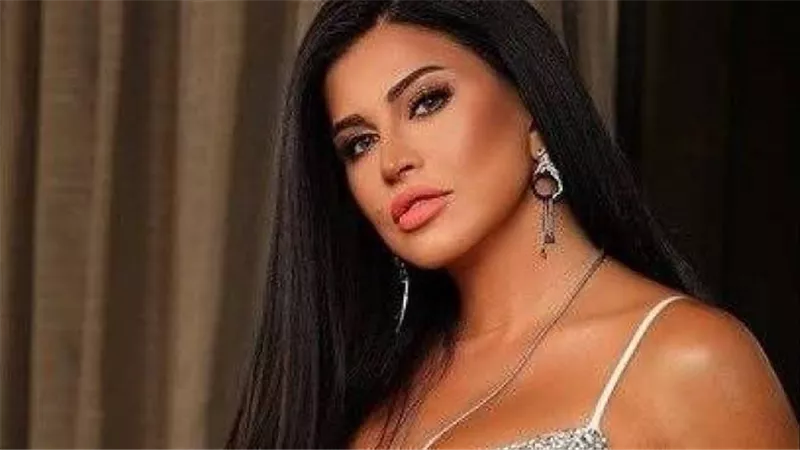 من الفساتين الجريئة للرقص.. حكاية جومانا مراد مع التريند