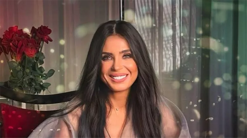 دينا وتصريحاتها الجريئة .. الرجالة تربية الست والرقص أفضل شغلانة