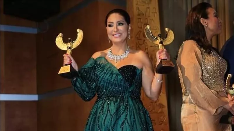 ثلاثة جوائز لـ وفاء عامر عن دورها في 