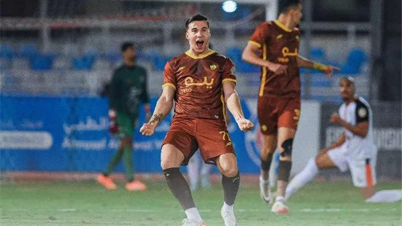 من هو كونراد ميشالاك صفقة الزمالك الجديدة؟.. أرقام مُذهلة 