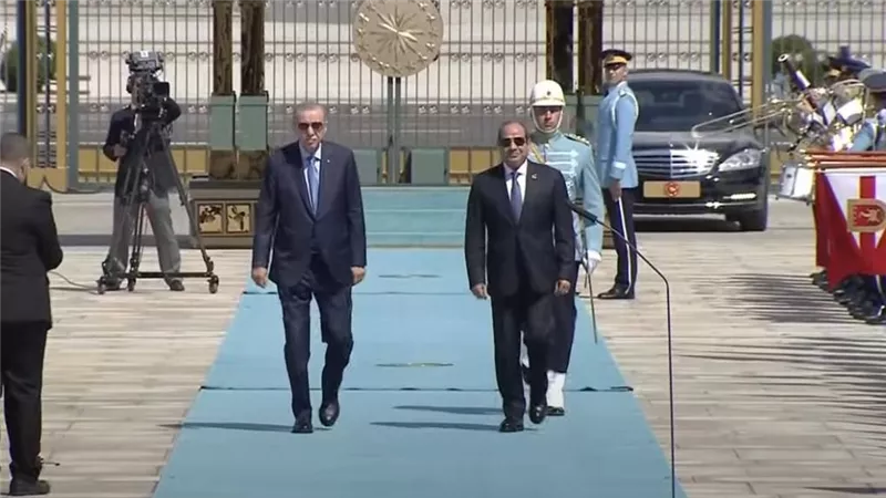  مكاسب زيارة الرئيس السيسي لتركيا.. رفع التبادل التجاري لـ 15 مليار دولار أبرزها