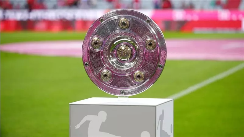 مواعيد مباريات الجولة العاشرة من الدوري الألماني 2024-2025 وترتيب الأندية والهدافين