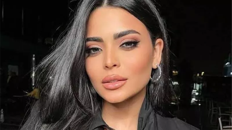 أسماء جلال تنقل الذكريات إلى الحاضر بجلسة تصوير تخطف الأنظار