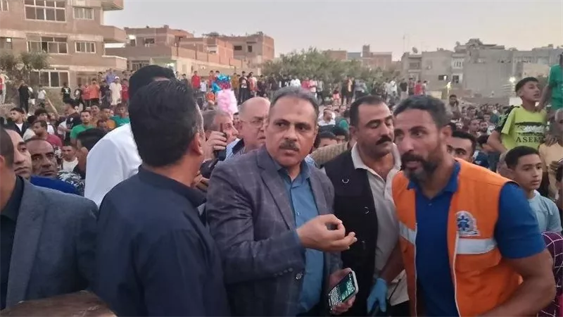 بيان عاجل من محافظ الشرقية حول حادث تصادم قطارين بالزقازيق