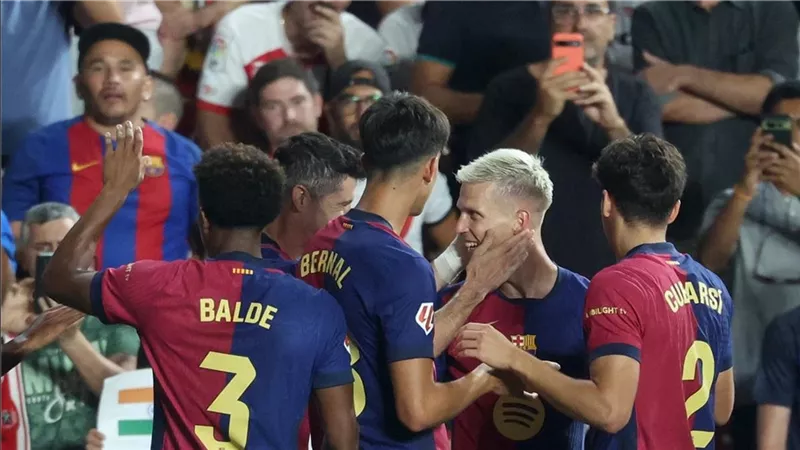 بالقوة الضاربة.. تشكيل برشلونة ضد جيرونا اليوم في الدوري الإسباني