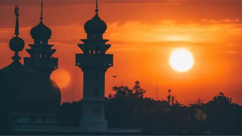 موعد شروق الشمس.. احصل على الجدول الزمني اليومي لمدينتك