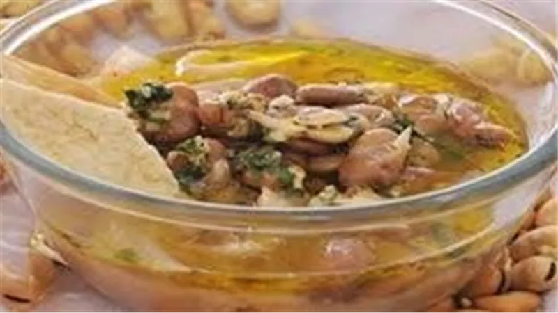 طريقة عمل الفول النابت.. خطوات بسيطة وطريقة سهلة في البيت 