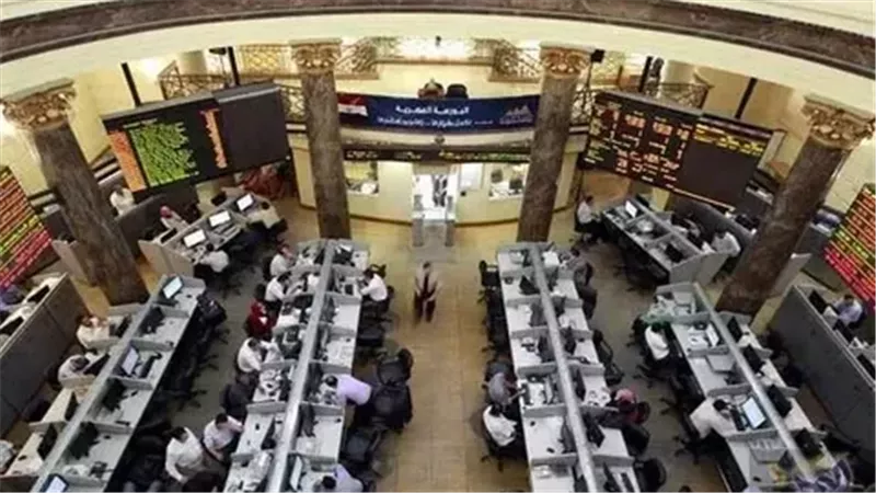 3.7 مليار جنيه.. البورصة المصرية تحقق ارتفاعًا قياسيًا في أول جلسات الأسبوع