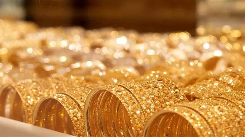 تراجع سعر جرام الذهب عيار 21 للبيع والشراء الآن في مصر