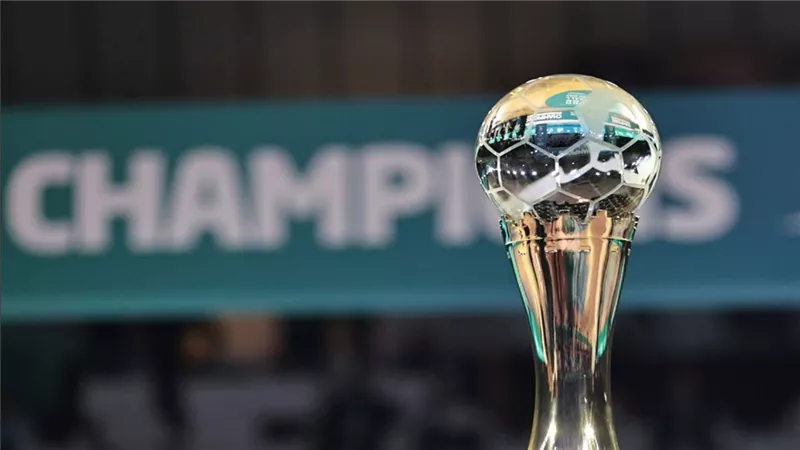 الاتحاد الدولي يكشف اللوائح المنظمة لكأس العالم للأندية 2025.. والأهلي يترقب 