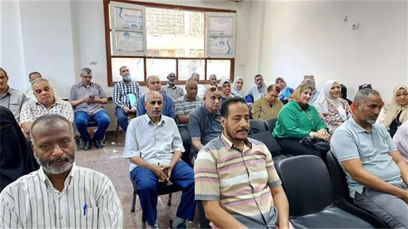 ندوة عن تجنب الإصابة بالأمراض المعدية في مديرية التربية والتعليم في أسوان 