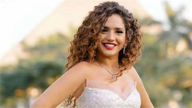رنا رئيس تواصل تصوير حياة أو موت مع حنان مطاوع 