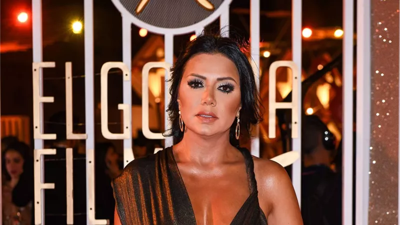 كلام فاضي.. أول رد من رانيا يوسف على وقف فيلم 