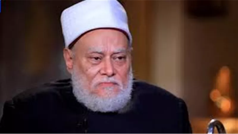غير شرعي.. الدكتور علي جمعة يكشف حكم زواج المسلمة بغير المسلم