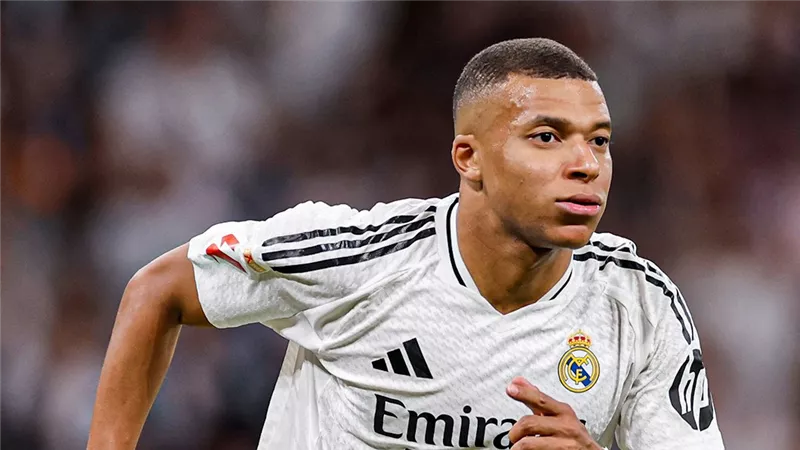 صدمة جديدة لريال مدريد.. مبابي يغيب عن ديربي أتلتيكو