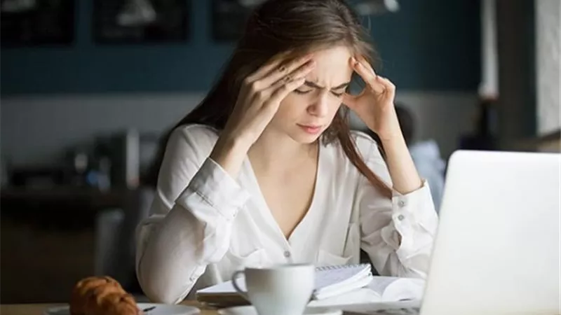 هل مرارة القهوة تخفف من الاكتئاب؟ فوائدها وأضرار الإفراط في تناولها