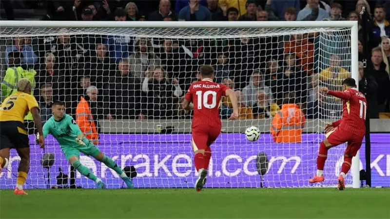 بقيادة محمد صلاح.. ليفربول يخطف الفوز من وفرهامبتون في الدوري الإنجليزي
