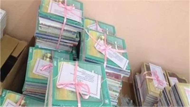 التعليم تكشف حقيقة ربط تسليم الكتب المدرسية بدفع المصروفات