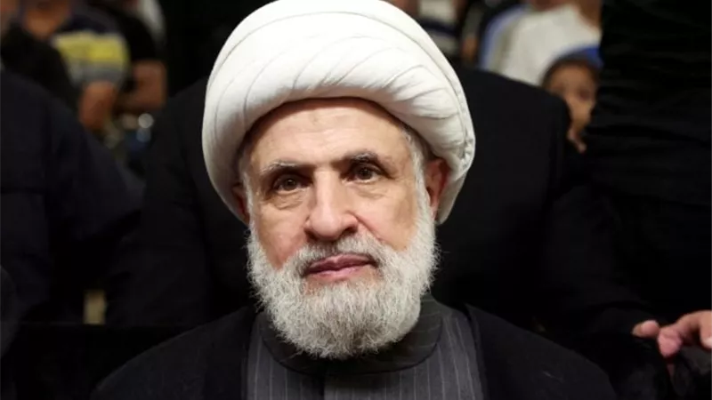 الرجل الثاني.. معلومات عن نعيم قاسم خليفة حسن نصرالله المحتمل 