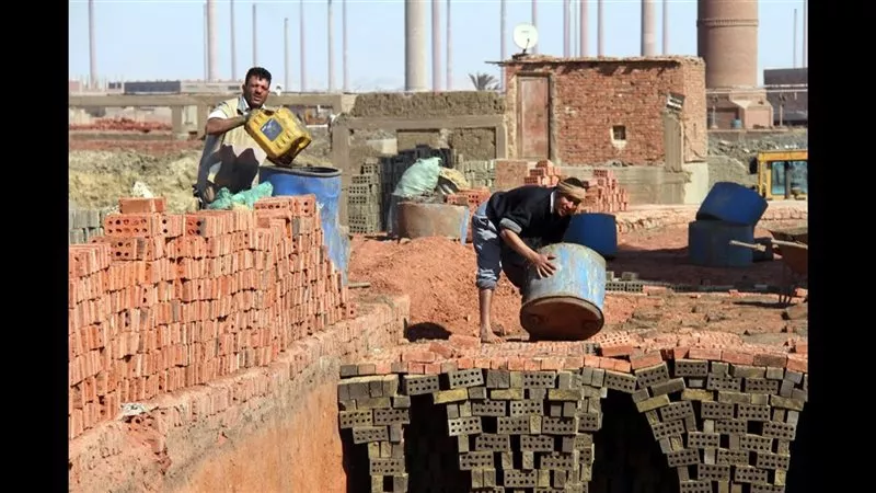 منحة العمالة الغير منتظمة.. 1000 جنيه شهريًا لهذه الفئات
