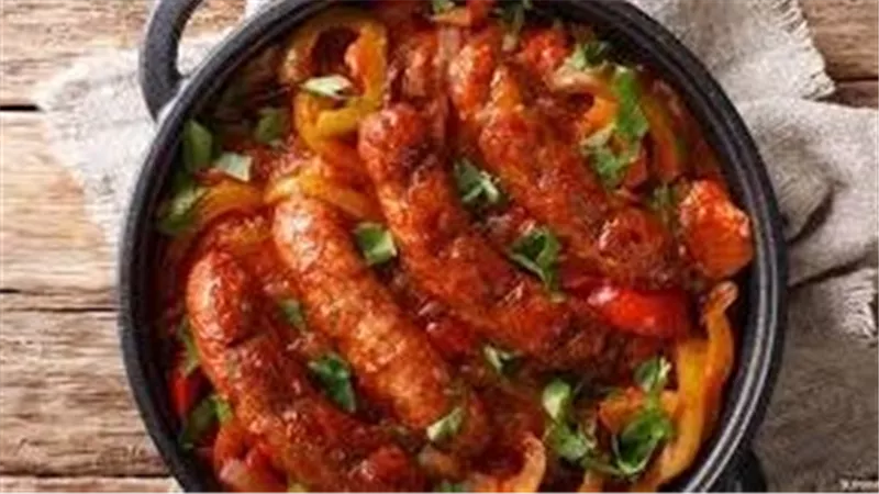 طريقة عمل السجق في البيت.. وصفة سهلة