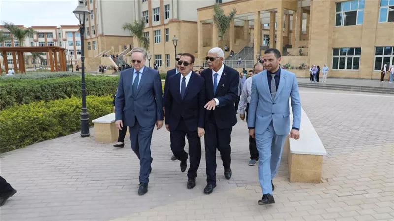 تفاصيل استقبال محافظ المنوفية سفير الاتحاد الأوروبي.. مشروعات تنموية ومجتمعية مرتقبة