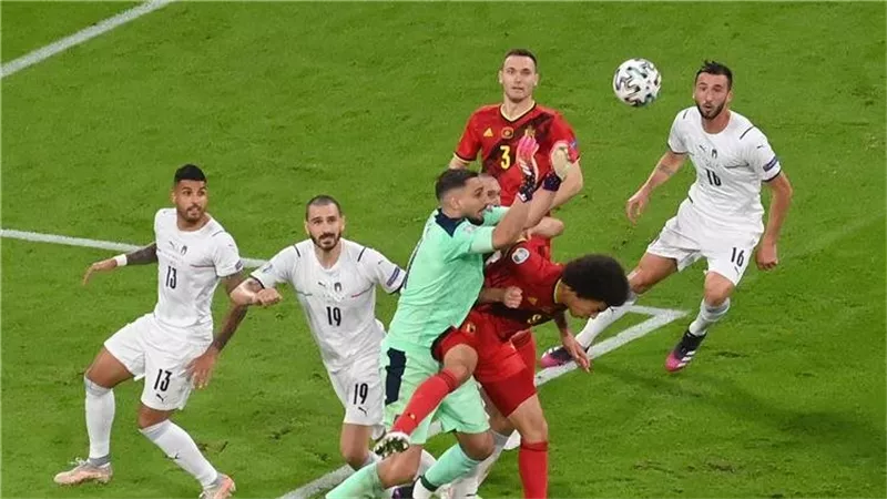الكشف عن معلق مباراة إيطاليا وبلجيكا في دوري أمم أوروبا 2024-2025