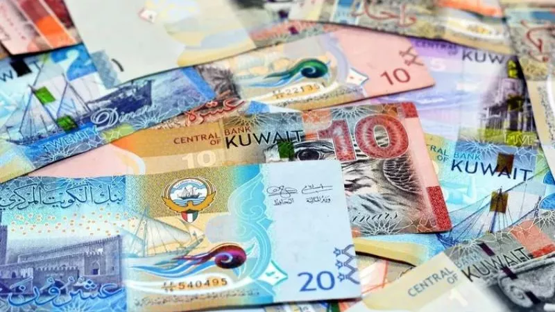 بداية الأسبوع.. سعر الدينار الكويتي اليوم الأحد 3 نوفمبر 2024 مقابل الجنيه