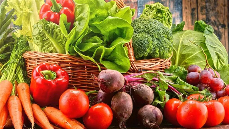 بتاع الخزين يا بصل..ارتفاع أسعار البصل في السوق المصري وتسعيرة باقي الخضروات 