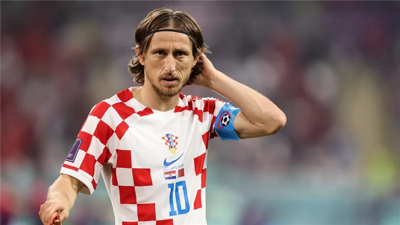 بعد مشاركته اليوم مع منتخب كرواتيا.. مودريتش يتجاوز راموس ويقترب من ميسي