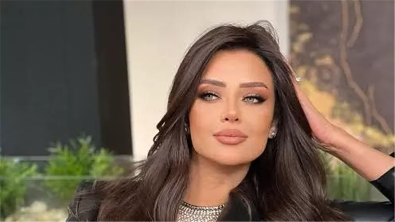 تصريحات جريئة وإطلالة مثيرة.. رضوى الشربيني في تريند جديد
