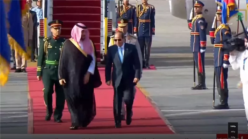  بالتزامن مع زيارة بن سلمان.. تراجع سعر الدولار مقابل الجنيه في 8 بنوك بنهاية تعاملات اليوم الثلاثاء