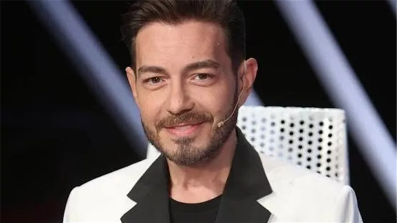 أبرزهم أحمد زاهر..  الموت يفجع 5 نجوم في أسبوع 